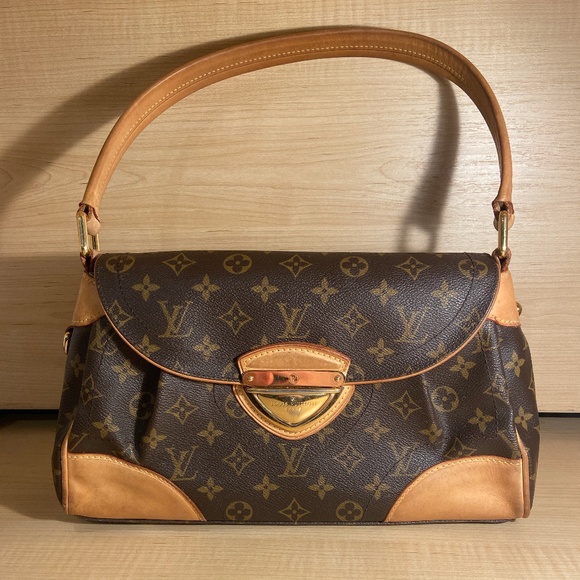 Louis Vuitton Monogram Beverly Shoulder Bag - Picture 1 of 8